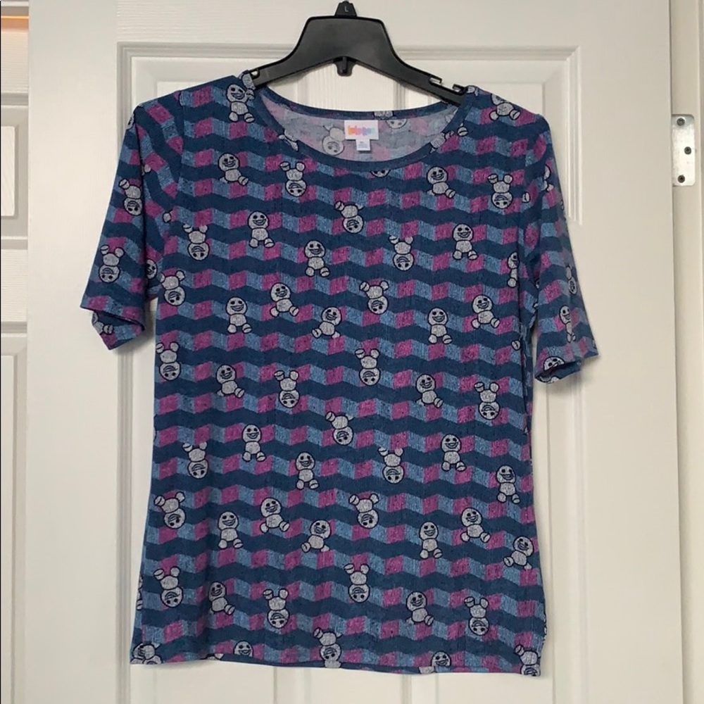 NWOT- LuLaRoe Gigi Disney tee